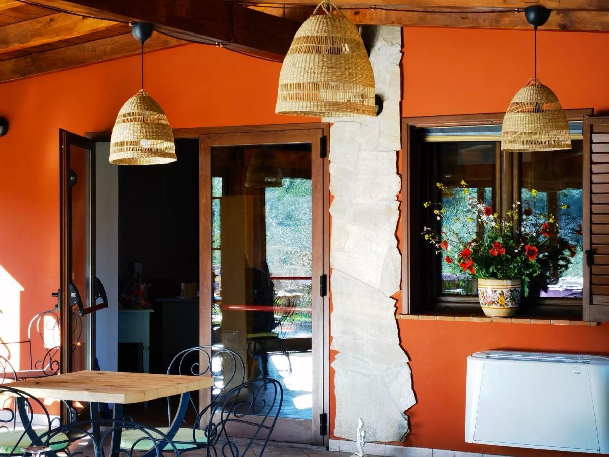 La Corte Degli Ulivi - Albergo Rurale Tresnuraghes ภายนอก รูปภาพ