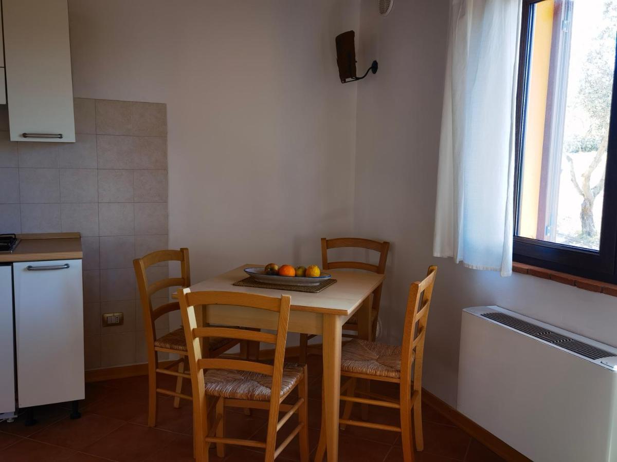 La Corte Degli Ulivi - Albergo Rurale Tresnuraghes ภายนอก รูปภาพ