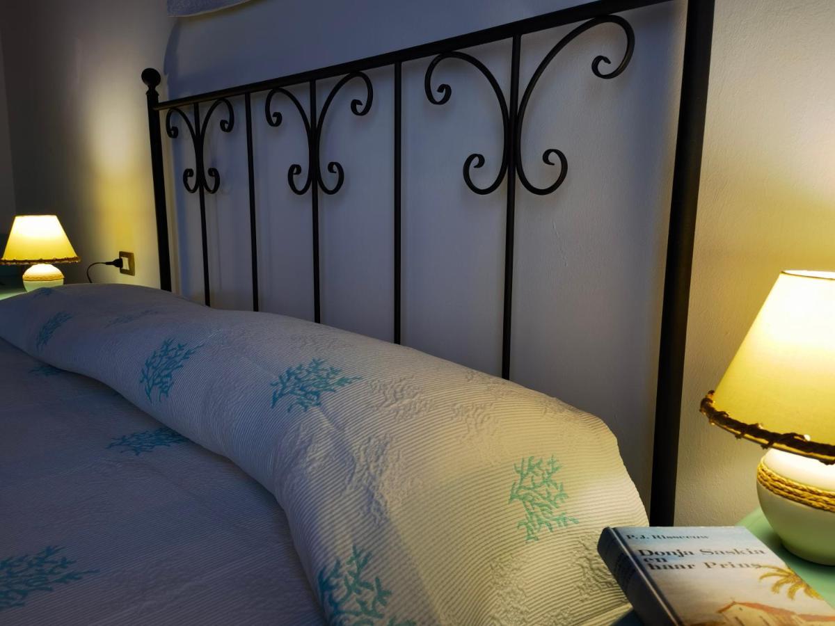 La Corte Degli Ulivi - Albergo Rurale Tresnuraghes ภายนอก รูปภาพ